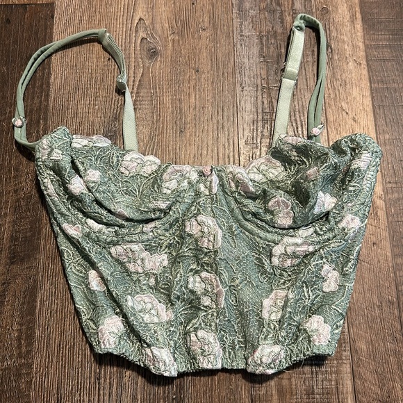 90s Vintage Victoria’s Secret Lingerie Set - Picture 2 of 11